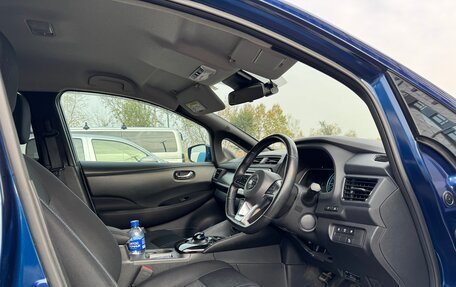 Nissan Leaf II, 2018 год, 1 420 000 рублей, 10 фотография