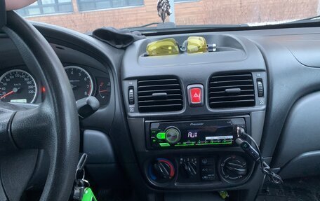 Nissan Almera, 2005 год, 450 000 рублей, 12 фотография