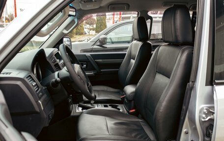 Mitsubishi Pajero IV, 2011 год, 1 795 000 рублей, 11 фотография