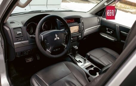 Mitsubishi Pajero IV, 2011 год, 1 795 000 рублей, 13 фотография