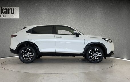 Honda Vezel, 2022 год, 1 730 000 рублей, 6 фотография