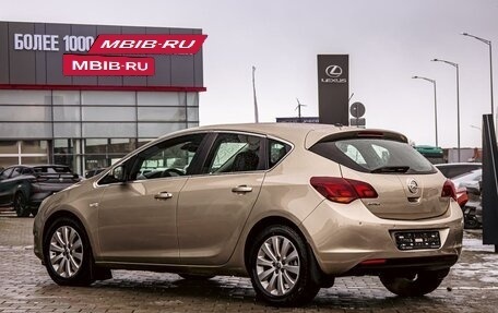 Opel Astra J, 2011 год, 795 000 рублей, 4 фотография