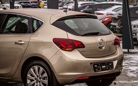 Opel Astra J, 2011 год, 795 000 рублей, 10 фотография