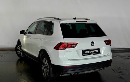 Volkswagen Tiguan II, 2018 год, 2 178 000 рублей, 7 фотография
