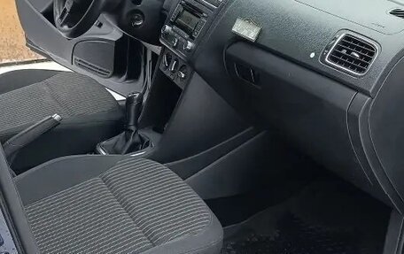 Volkswagen Polo VI (EU Market), 2011 год, 810 000 рублей, 10 фотография