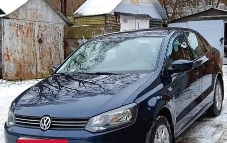 Volkswagen Polo VI (EU Market), 2011 год, 810 000 рублей, 3 фотография