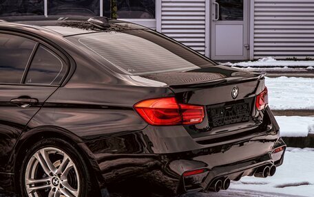 BMW 3 серия, 2017 год, 1 895 000 рублей, 10 фотография