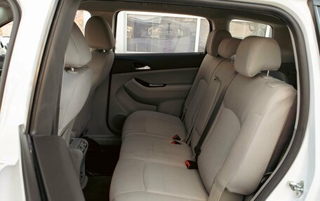 Chevrolet Orlando I, 2014 год, 1 065 000 рублей, 16 фотография