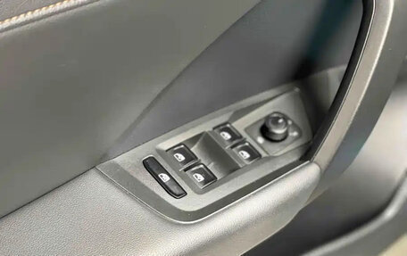 Volkswagen Tharu, 2022 год, 2 000 000 рублей, 12 фотография