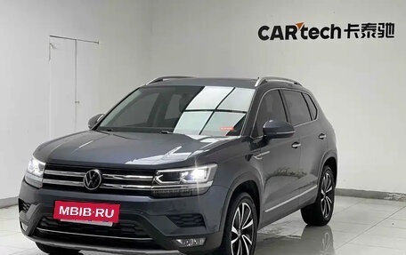 Volkswagen Tharu, 2022 год, 2 000 000 рублей, 2 фотография