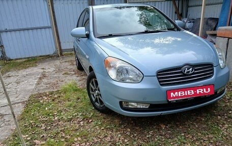 Hyundai Verna II, 2007 год, 410 000 рублей, 1 фотография