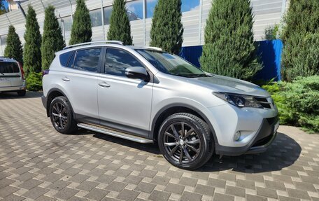 Toyota RAV4, 2014 год, 1 975 000 рублей, 1 фотография
