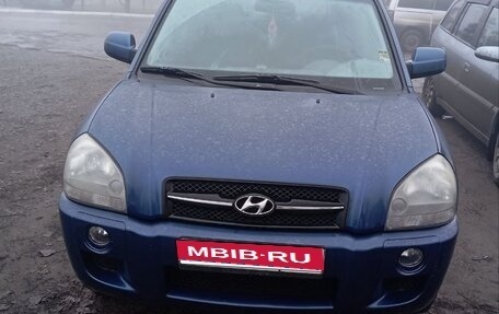 Hyundai Tucson III, 2005 год, 820 000 рублей, 1 фотография