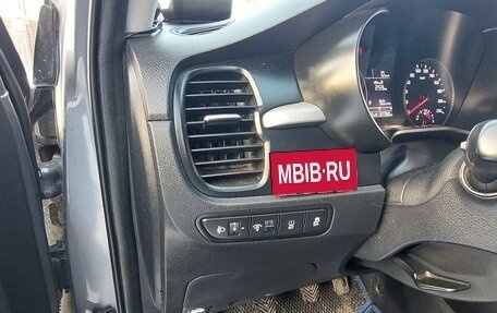 KIA Rio IV, 2019 год, 1 300 000 рублей, 9 фотография