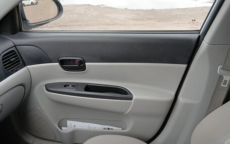 Hyundai Verna II, 2007 год, 410 000 рублей, 10 фотография