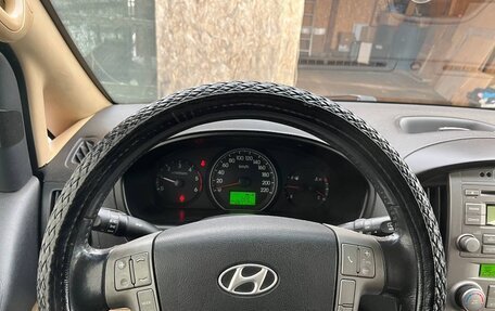 Hyundai Grand Starex Grand Starex I рестайлинг 2, 2009 год, 1 190 000 рублей, 12 фотография