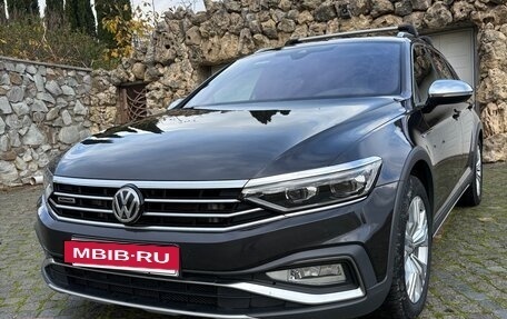 Volkswagen Passat B8 рестайлинг, 2020 год, 3 750 000 рублей, 2 фотография