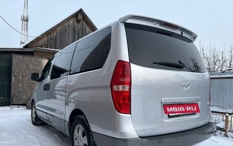 Hyundai Grand Starex Grand Starex I рестайлинг 2, 2009 год, 1 190 000 рублей, 15 фотография