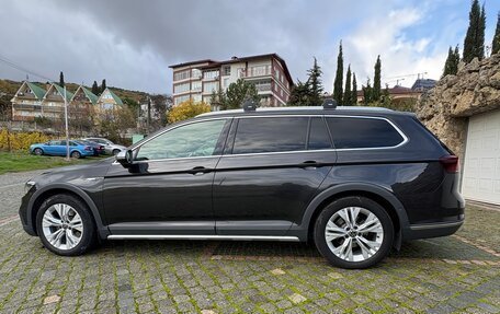 Volkswagen Passat B8 рестайлинг, 2020 год, 3 750 000 рублей, 19 фотография