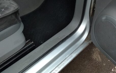 Volkswagen Caddy III рестайлинг, 2006 год, 450 000 рублей, 31 фотография