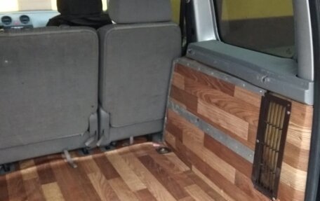 Volkswagen Caddy III рестайлинг, 2006 год, 450 000 рублей, 32 фотография