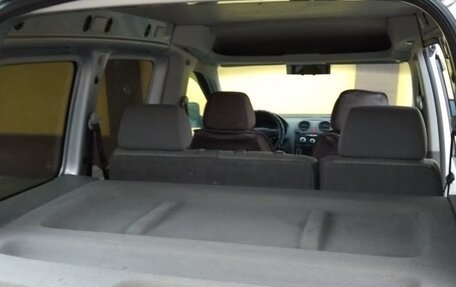 Volkswagen Caddy III рестайлинг, 2006 год, 450 000 рублей, 35 фотография