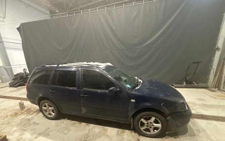 Volkswagen Golf IV, 2003 год, 110 000 рублей, 3 фотография