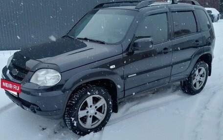 Chevrolet Niva I рестайлинг, 2015 год, 557 400 рублей, 21 фотография