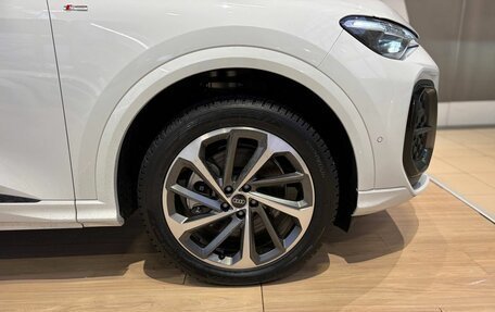 Audi Q5, 2025 год, 8 050 000 рублей, 7 фотография