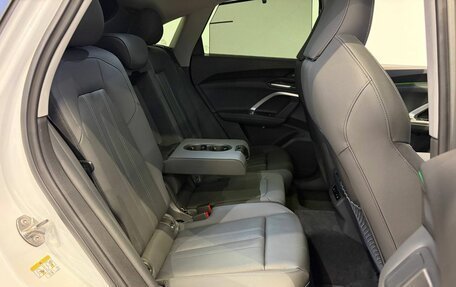 Audi Q5, 2025 год, 8 050 000 рублей, 17 фотография