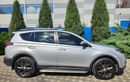 Toyota RAV4, 2014 год, 1 975 000 рублей, 3 фотография