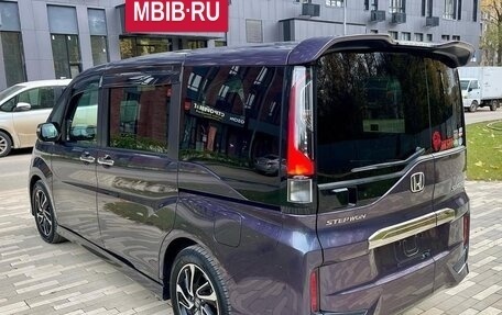 Honda Stepwgn IV, 2017 год, 1 840 000 рублей, 6 фотография