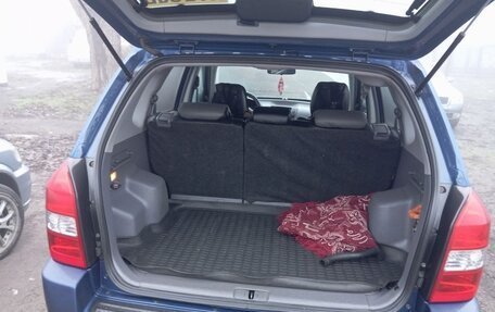 Hyundai Tucson III, 2005 год, 820 000 рублей, 4 фотография