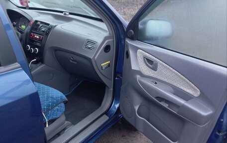 Hyundai Tucson III, 2005 год, 820 000 рублей, 2 фотография