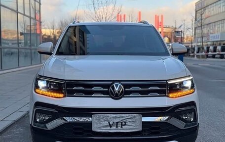 Volkswagen T-Cross I, 2023 год, 1 510 000 рублей, 2 фотография