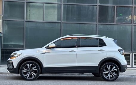 Volkswagen T-Cross I, 2023 год, 1 510 000 рублей, 4 фотография