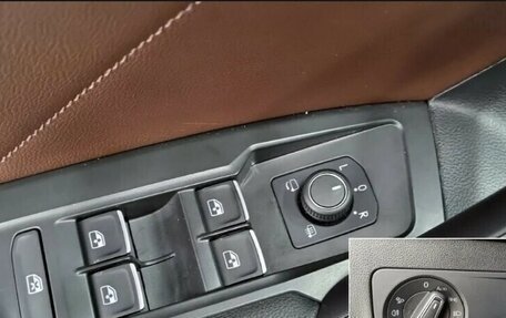 Volkswagen Tiguan II, 2022 год, 2 970 000 рублей, 17 фотография