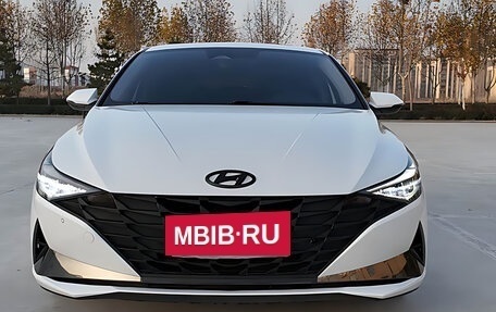 Hyundai Elantra, 2022 год, 1 590 000 рублей, 5 фотография