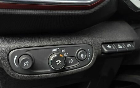 Chevrolet TrailBlazer, 2023 год, 2 270 000 рублей, 13 фотография