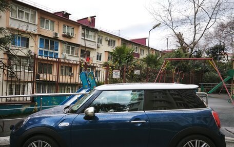 MINI Hatch, 2017 год, 2 300 000 рублей, 3 фотография