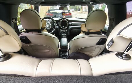 MINI Hatch, 2017 год, 2 300 000 рублей, 10 фотография