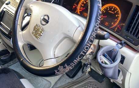 Nissan Elgrand III, 2005 год, 1 700 000 рублей, 6 фотография