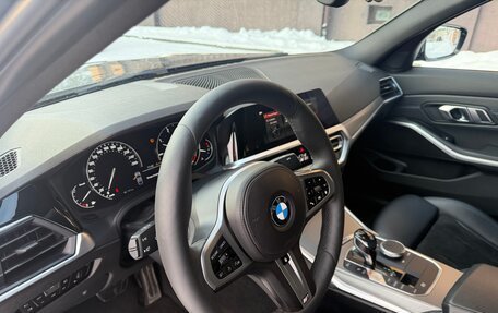 BMW 3 серия, 2019 год, 4 400 000 рублей, 12 фотография