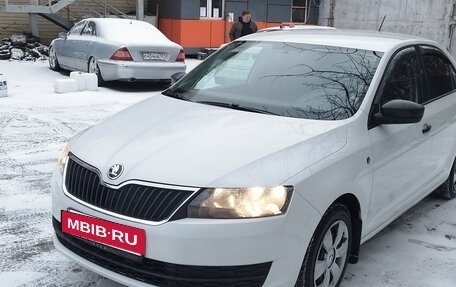 Skoda Rapid I, 2015 год, 1 100 000 рублей, 4 фотография