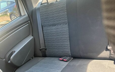 Renault Logan I, 2011 год, 260 000 рублей, 10 фотография