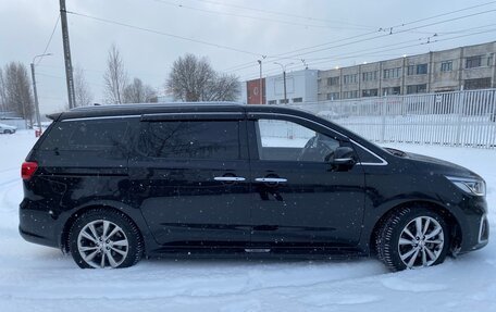 KIA Carnival III, 2019 год, 3 050 000 рублей, 7 фотография
