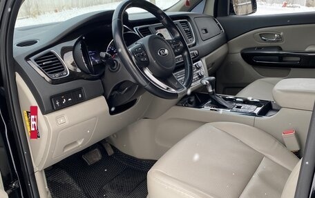 KIA Carnival III, 2019 год, 3 050 000 рублей, 9 фотография