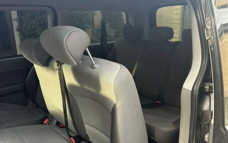 Hyundai H-1 II рестайлинг, 2014 год, 2 320 000 рублей, 10 фотография