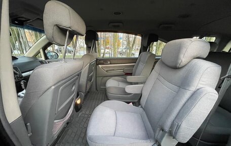 SsangYong Rodius I, 2008 год, 850 000 рублей, 10 фотография