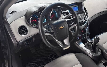 Chevrolet Cruze II, 2012 год, 610 000 рублей, 9 фотография